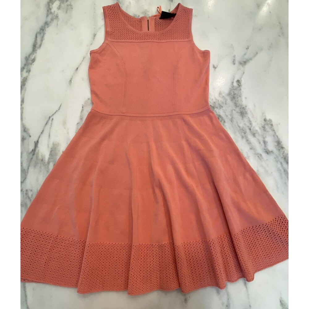 Summer Dress Cynthia Rowley Dress size Medium Stretch Open Knit Pink Coral party